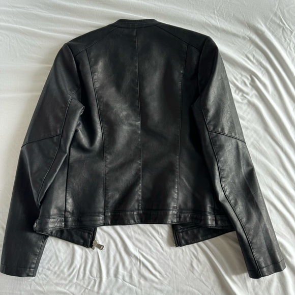 Jennyfer Black Faux Leather Jacket - Picture 2 of 7